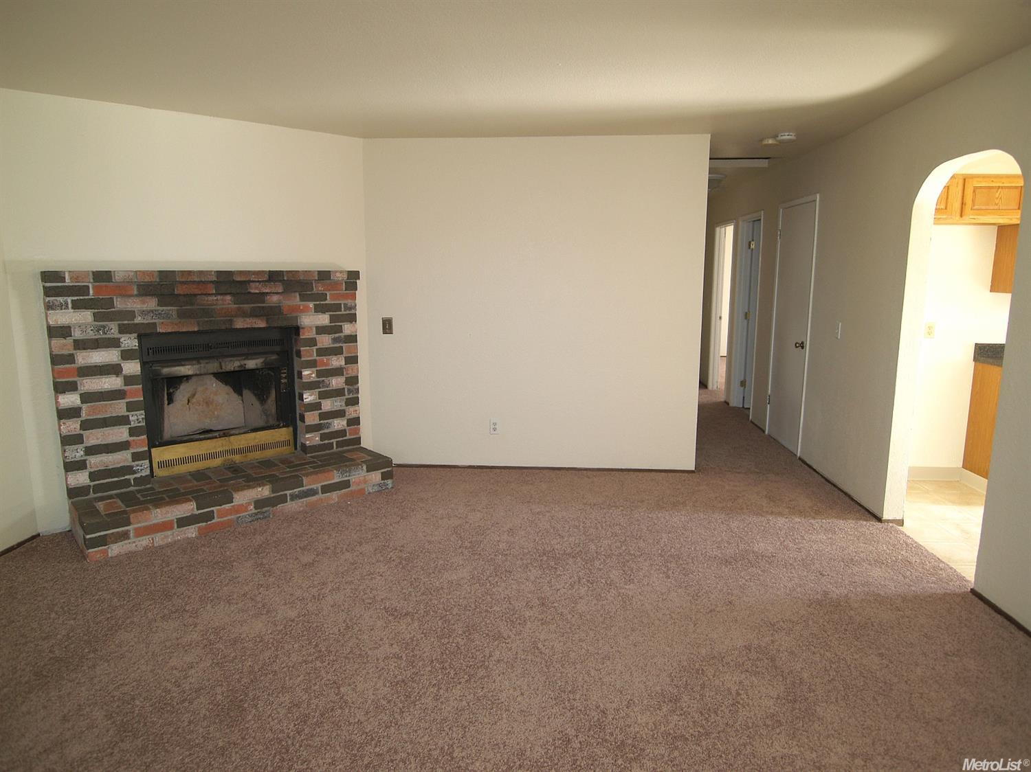 1078 Phillips Dr, Manteca, CA 95336 photo 9