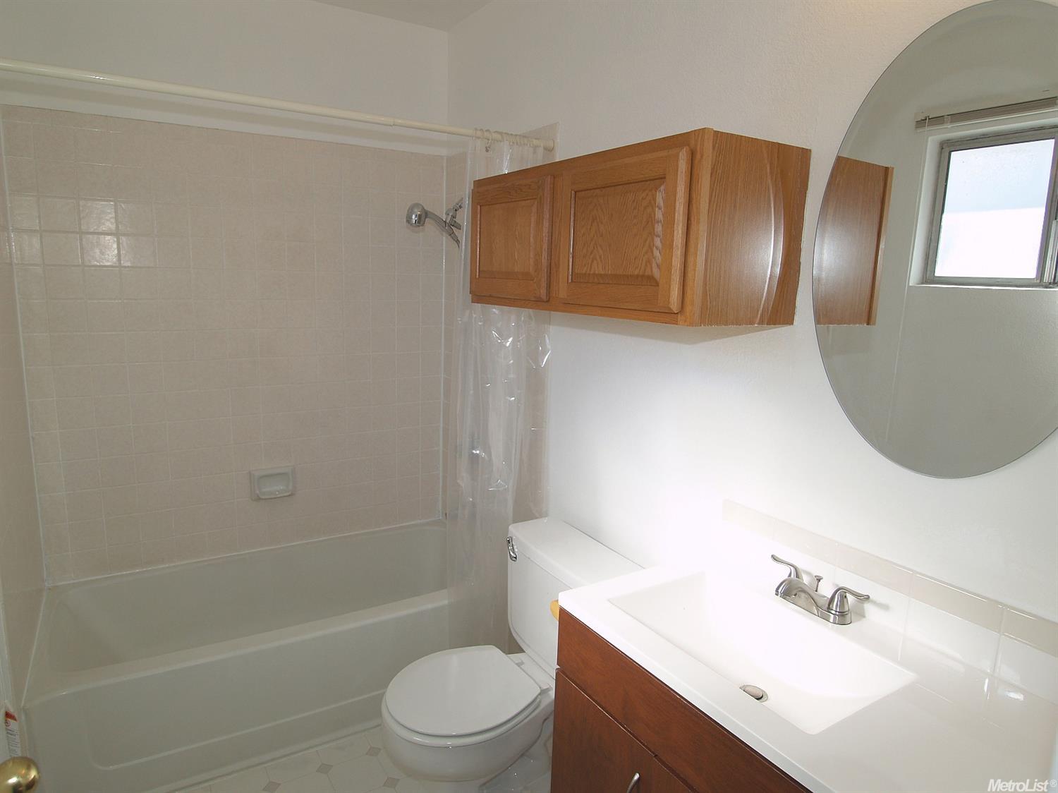 1078 Phillips Dr, Manteca, CA 95336 photo 22