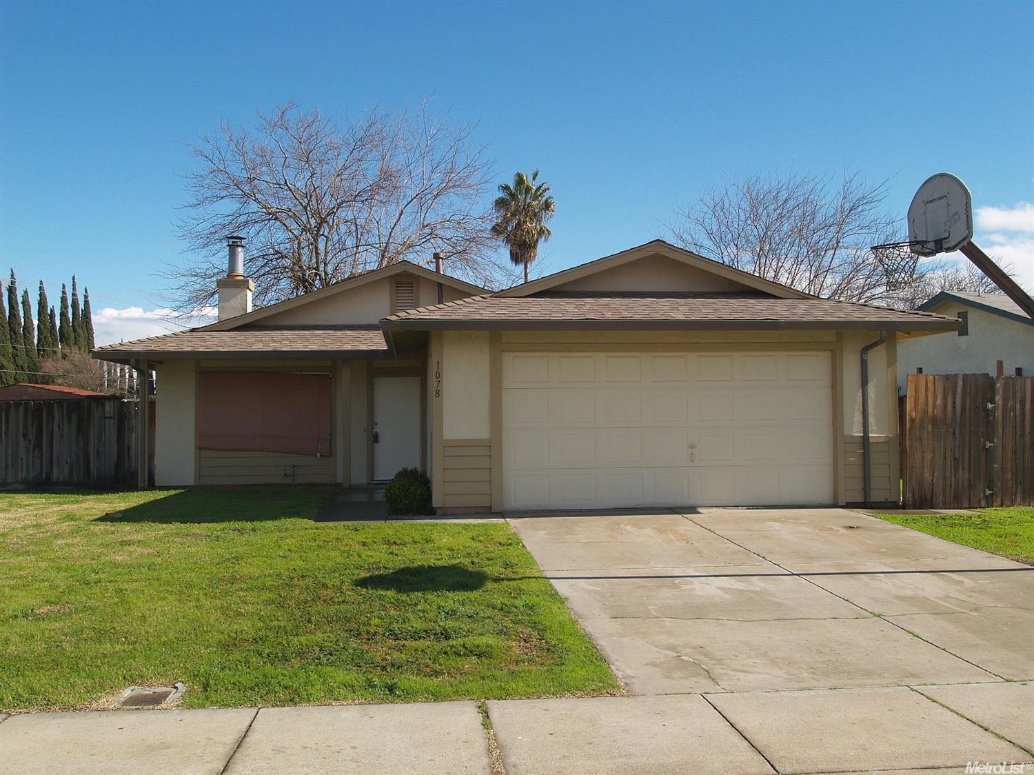 1078 Phillips Dr, Manteca, CA 95336 photo 4