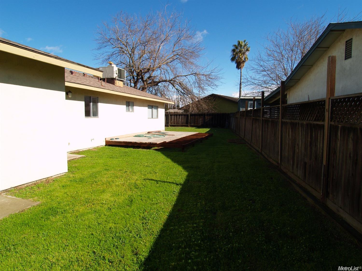 1078 Phillips Dr, Manteca, CA 95336 photo 25