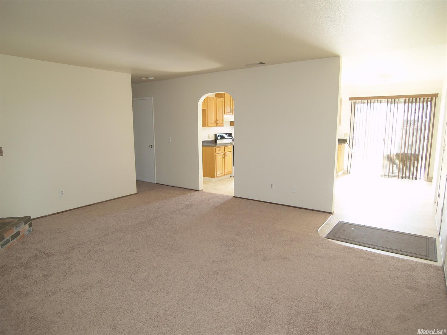 1078 Phillips Dr, Manteca, CA 95336 photo 8