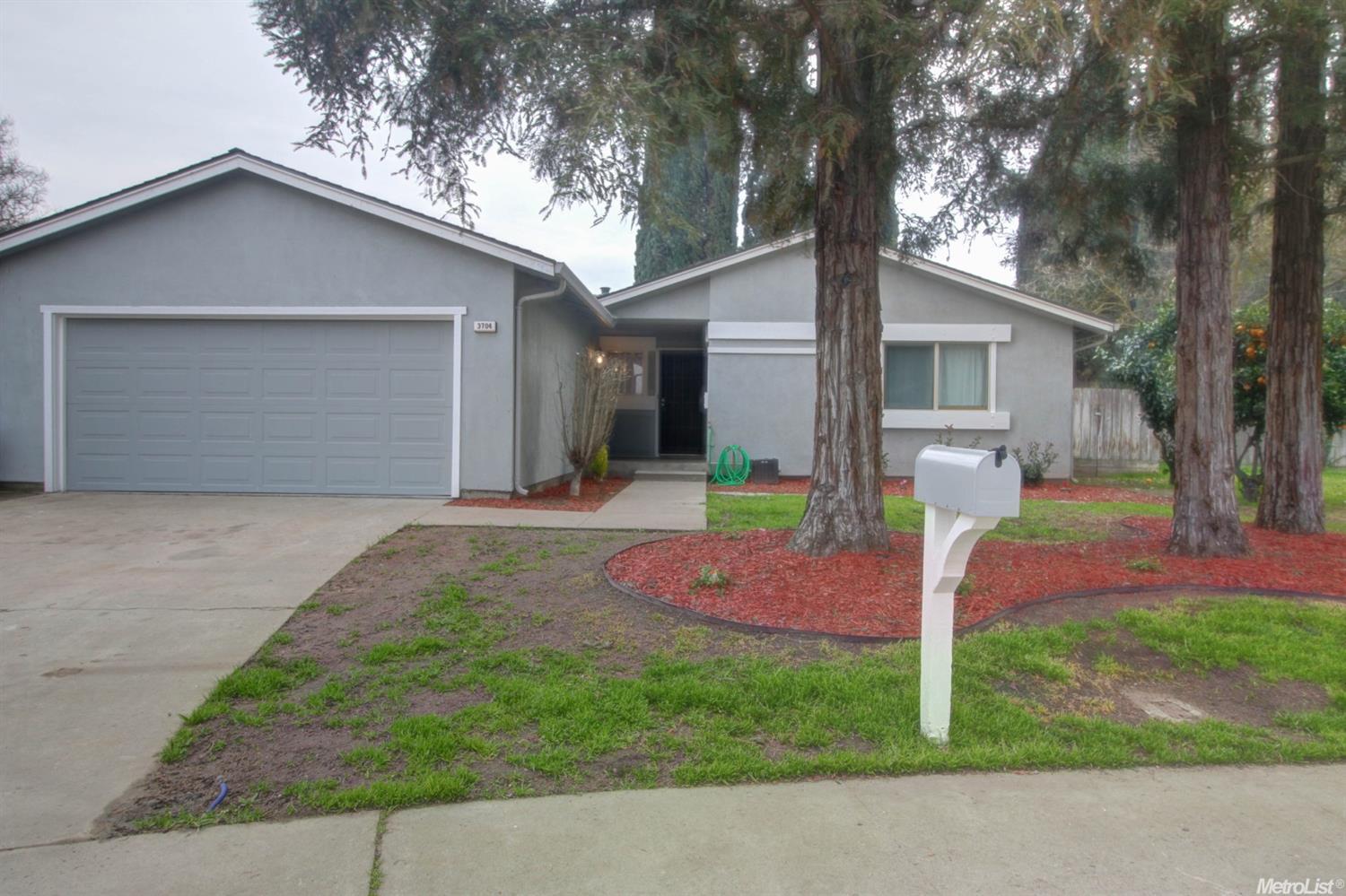 3704 Brixton Pl, Modesto, CA 95356 photo 1