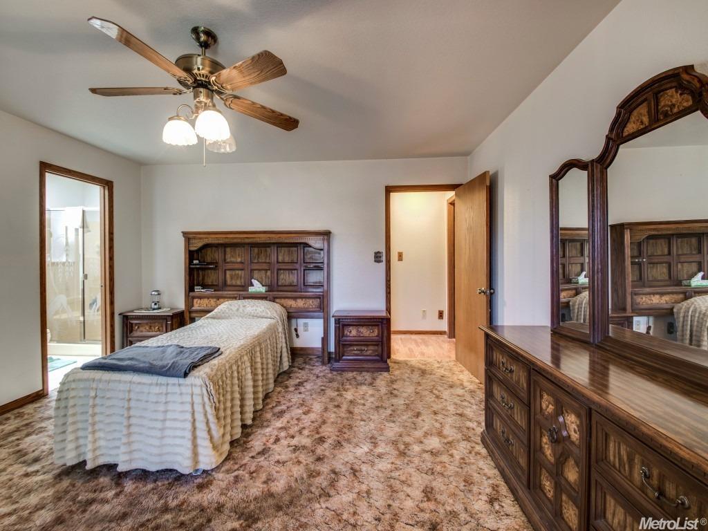 7030 Railroad Flt, Mountain Ranch, CA 95246 photo 16