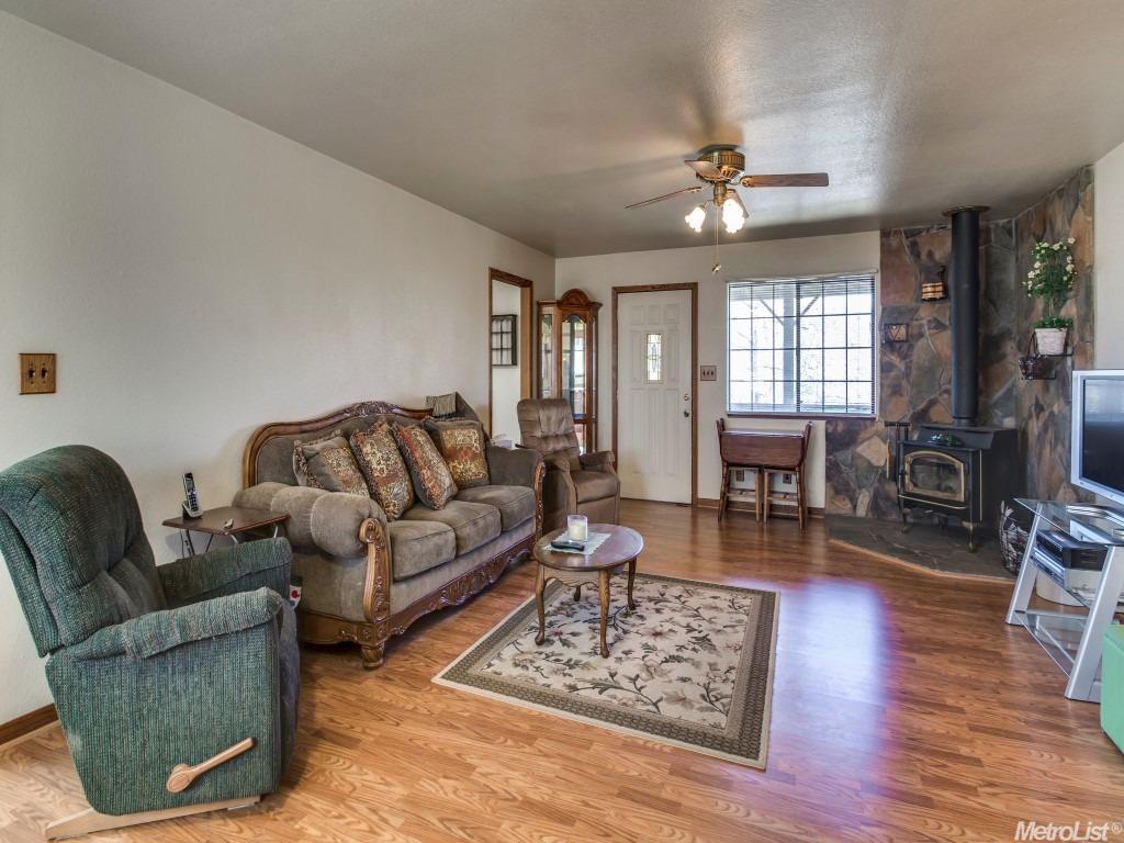 7030 Railroad Flt, Mountain Ranch, CA 95246 photo 4