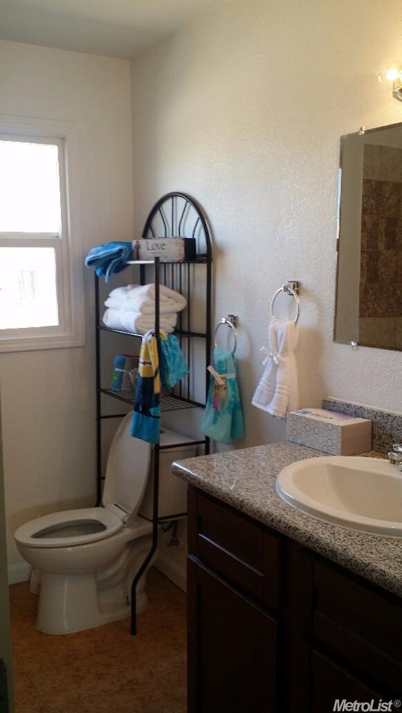 438 Ryder Way, Modesto, CA 95351 photo 9