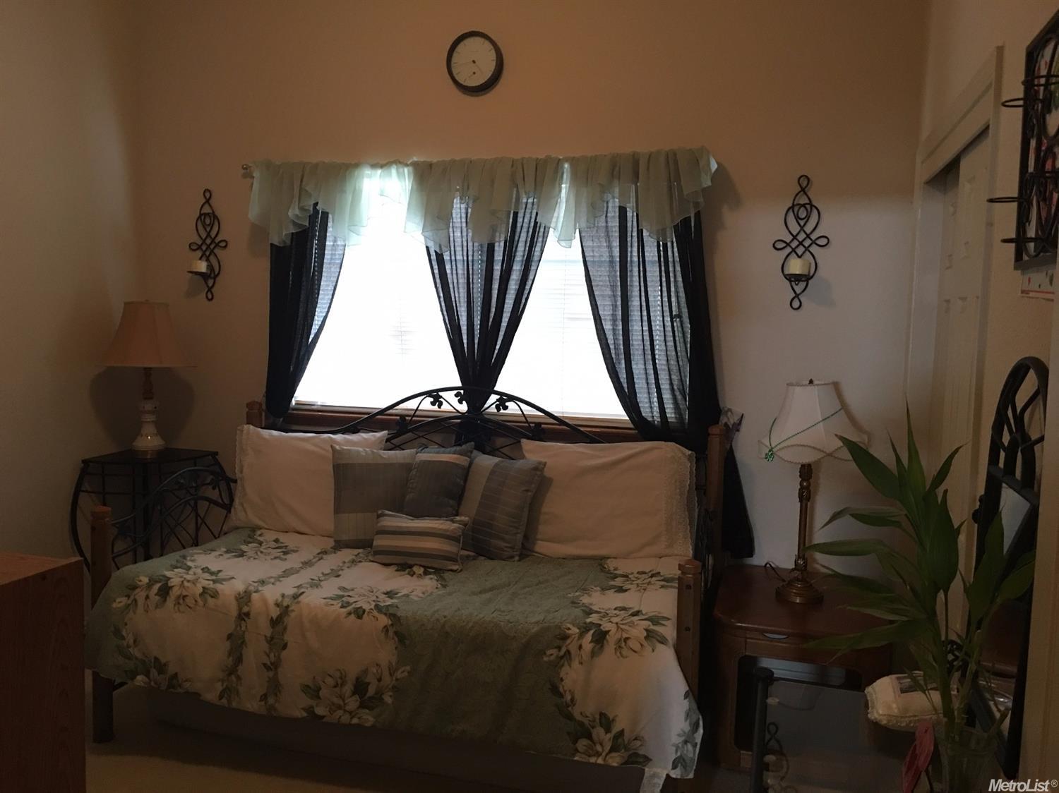 512 Victory Ave, Manteca, CA 95336 photo 7