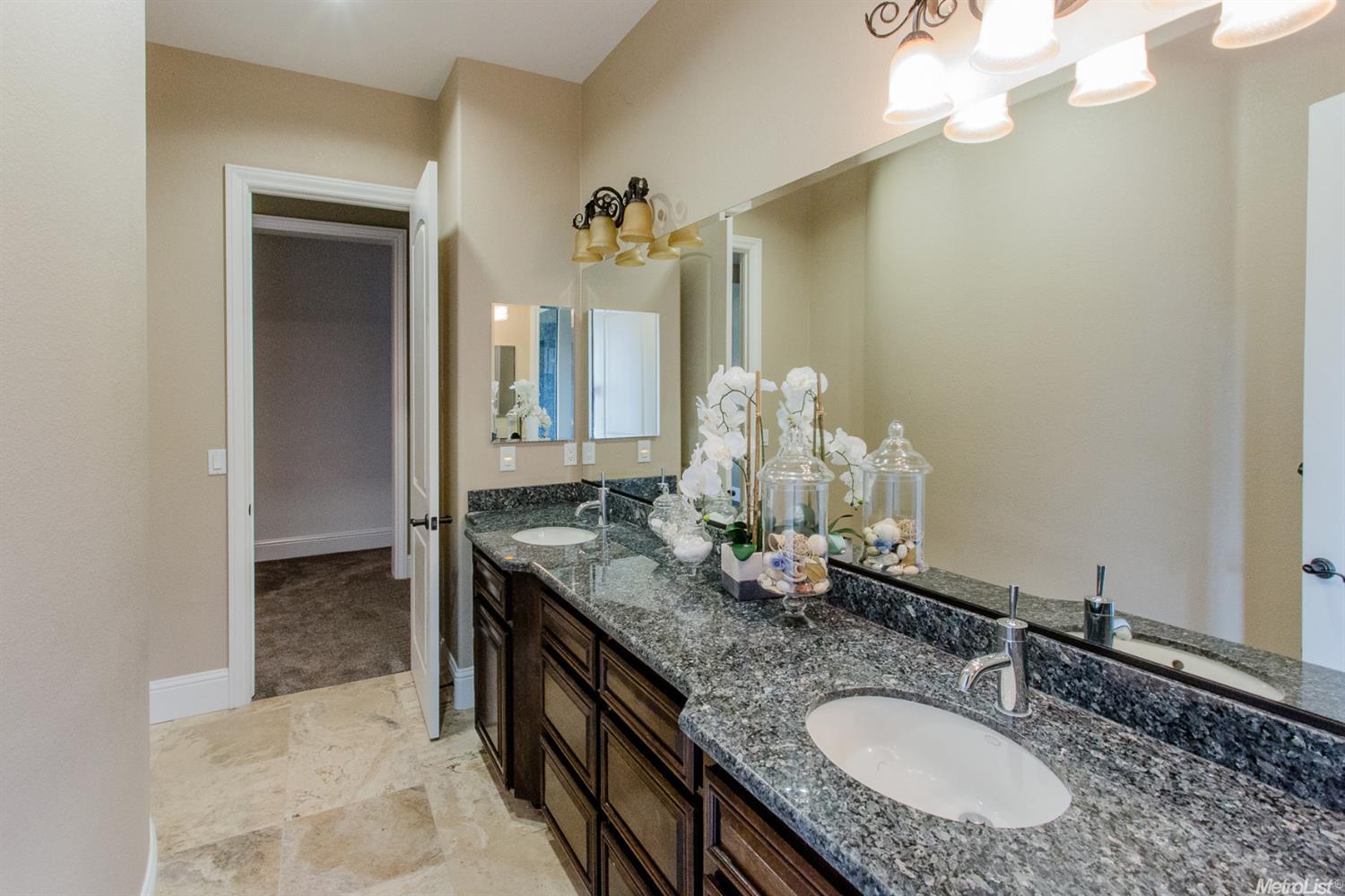 1002 N Canyon Dr, Modesto, CA 95351 photo 22