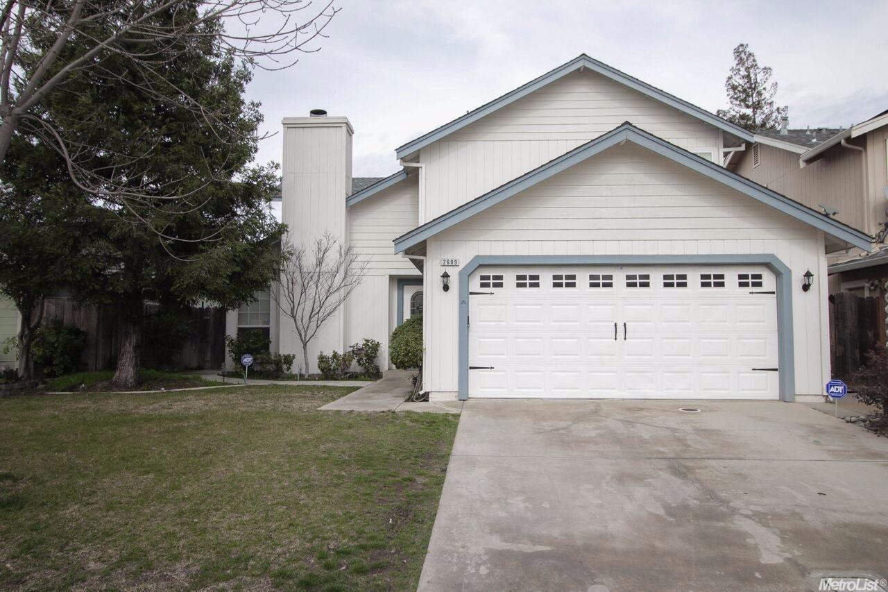 2609 Pine Grove Pl, Modesto, CA 95355 photo 1