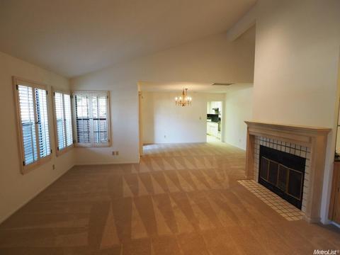 1082 Harrington Way, Carmichael, CA 95608 photo 5