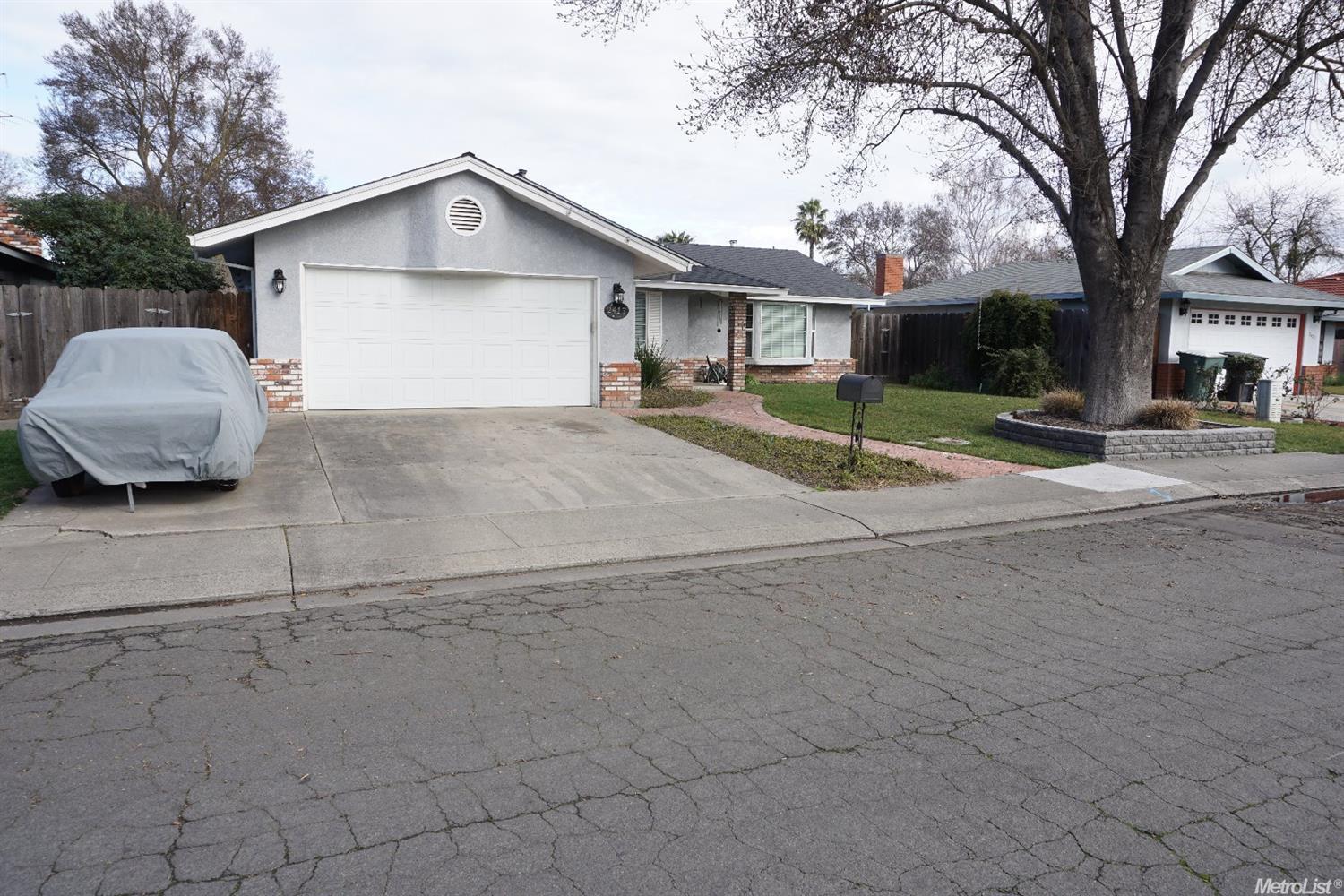 2417 Stone Crop Ln, Modesto, CA 95355 photo 1