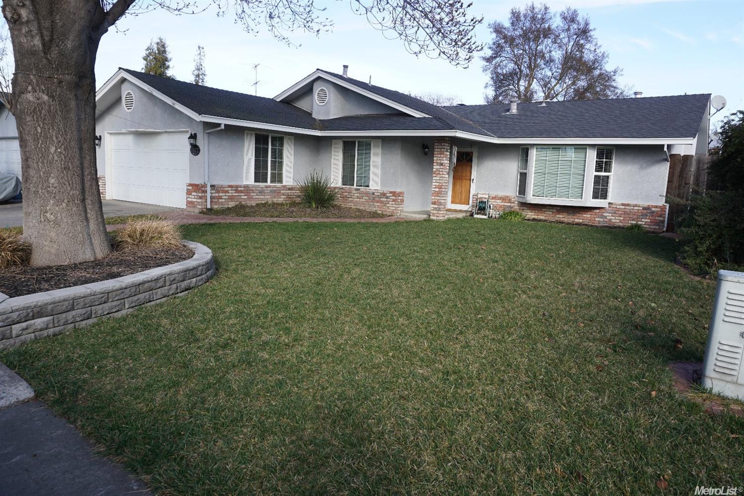 2417 Stone Crop Ln, Modesto, CA 95355 photo 3