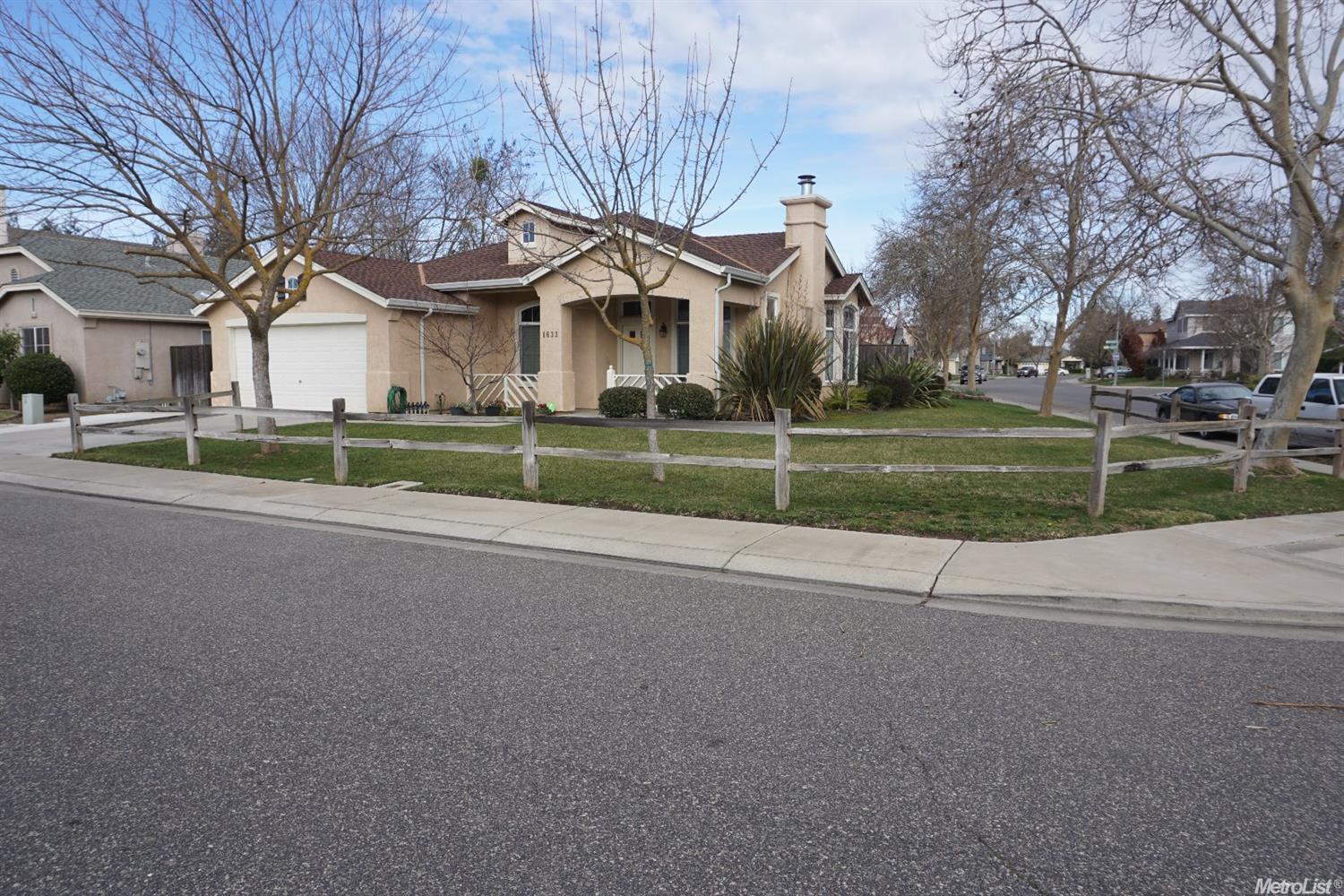 1633 Pristine Ct, Modesto, CA 95357 photo 1
