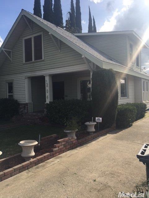 204 Cherry St, Lodi, CA 95240 photo 3