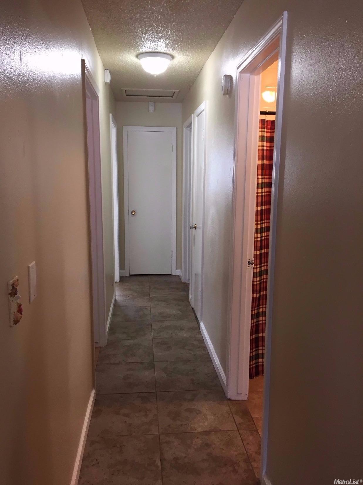 1700 Primrose Ln, Modesto, CA 95355 photo 15