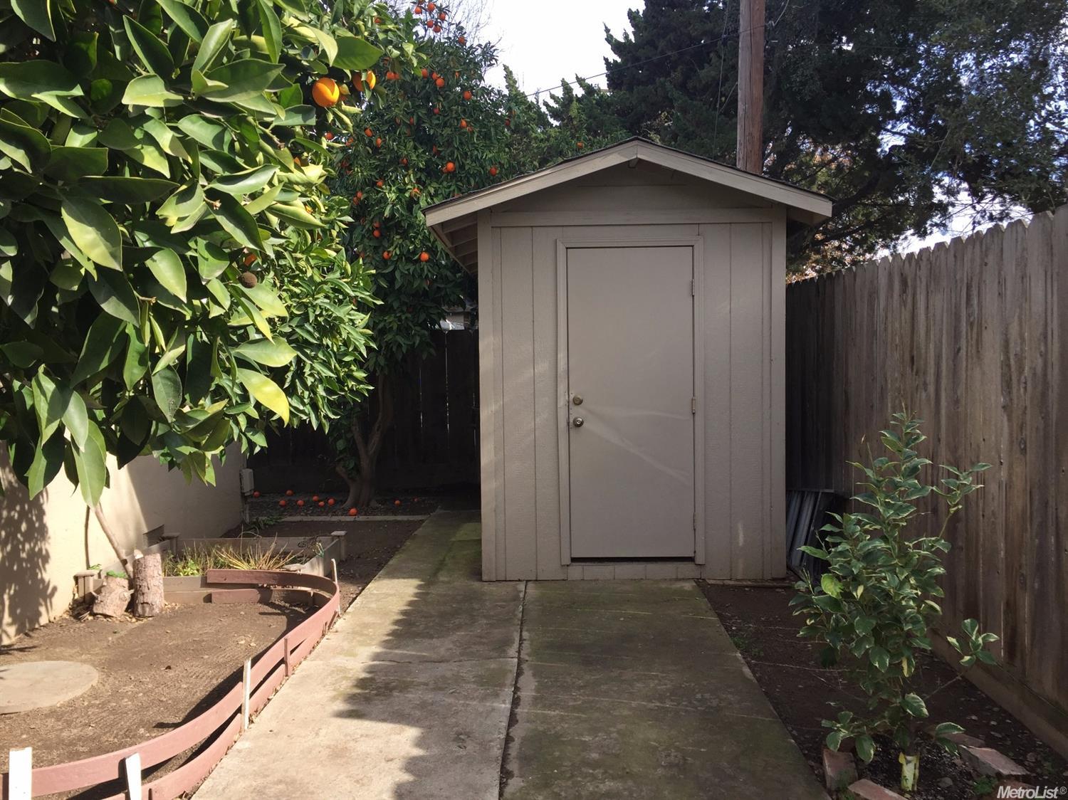 1700 Primrose Ln, Modesto, CA 95355 photo 27