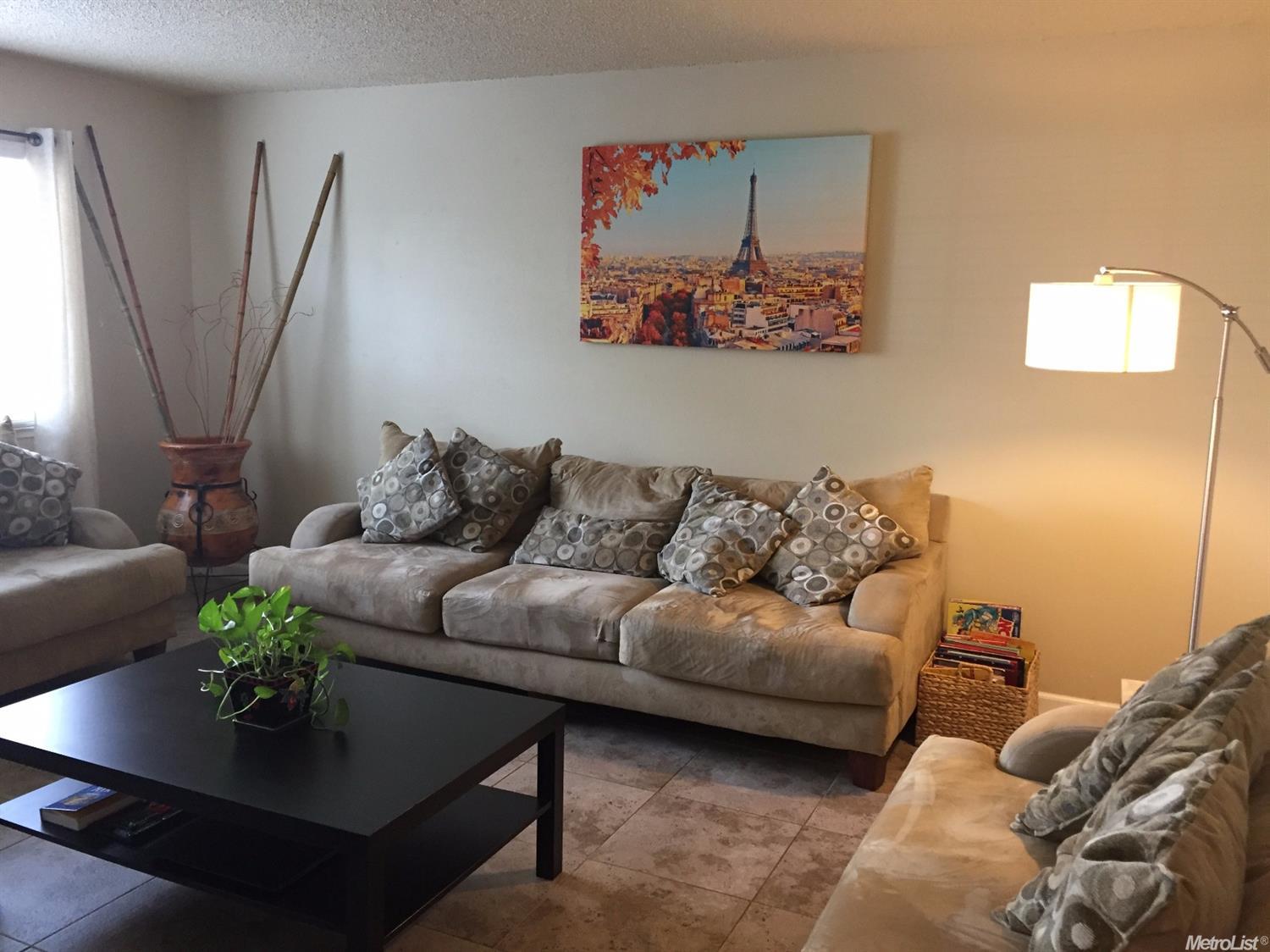 1700 Primrose Ln, Modesto, CA 95355 photo 5