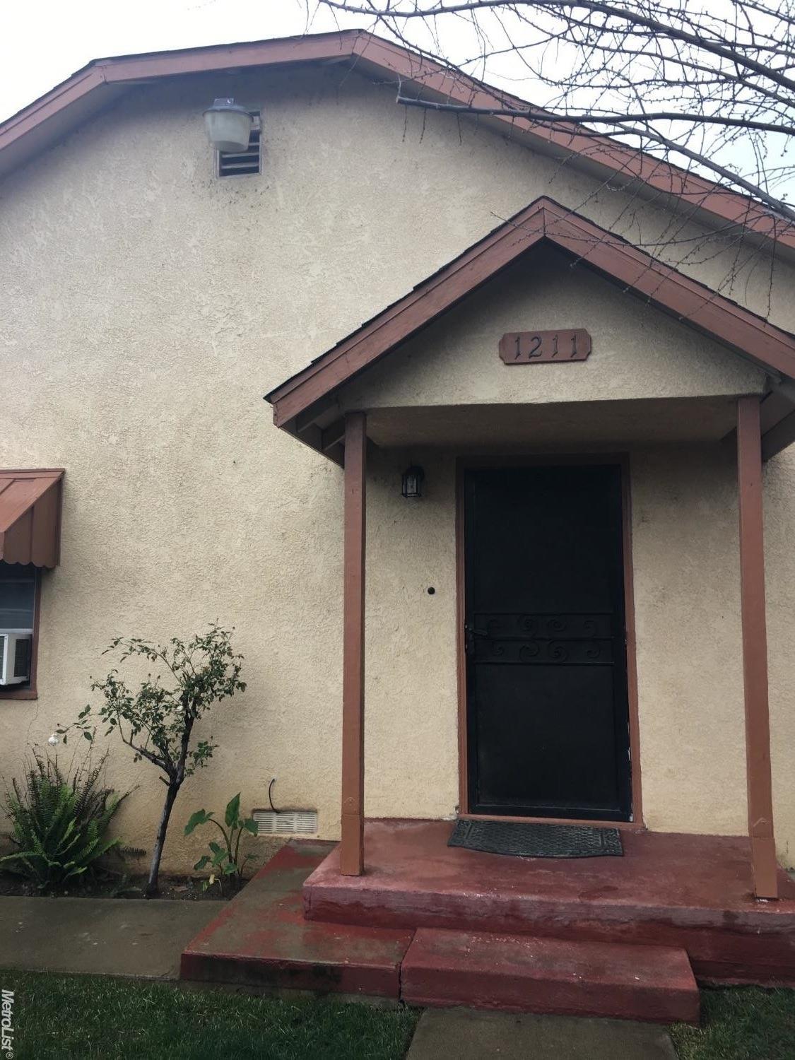 1211 Beverly Dr, Modesto, CA 95351 photo 3