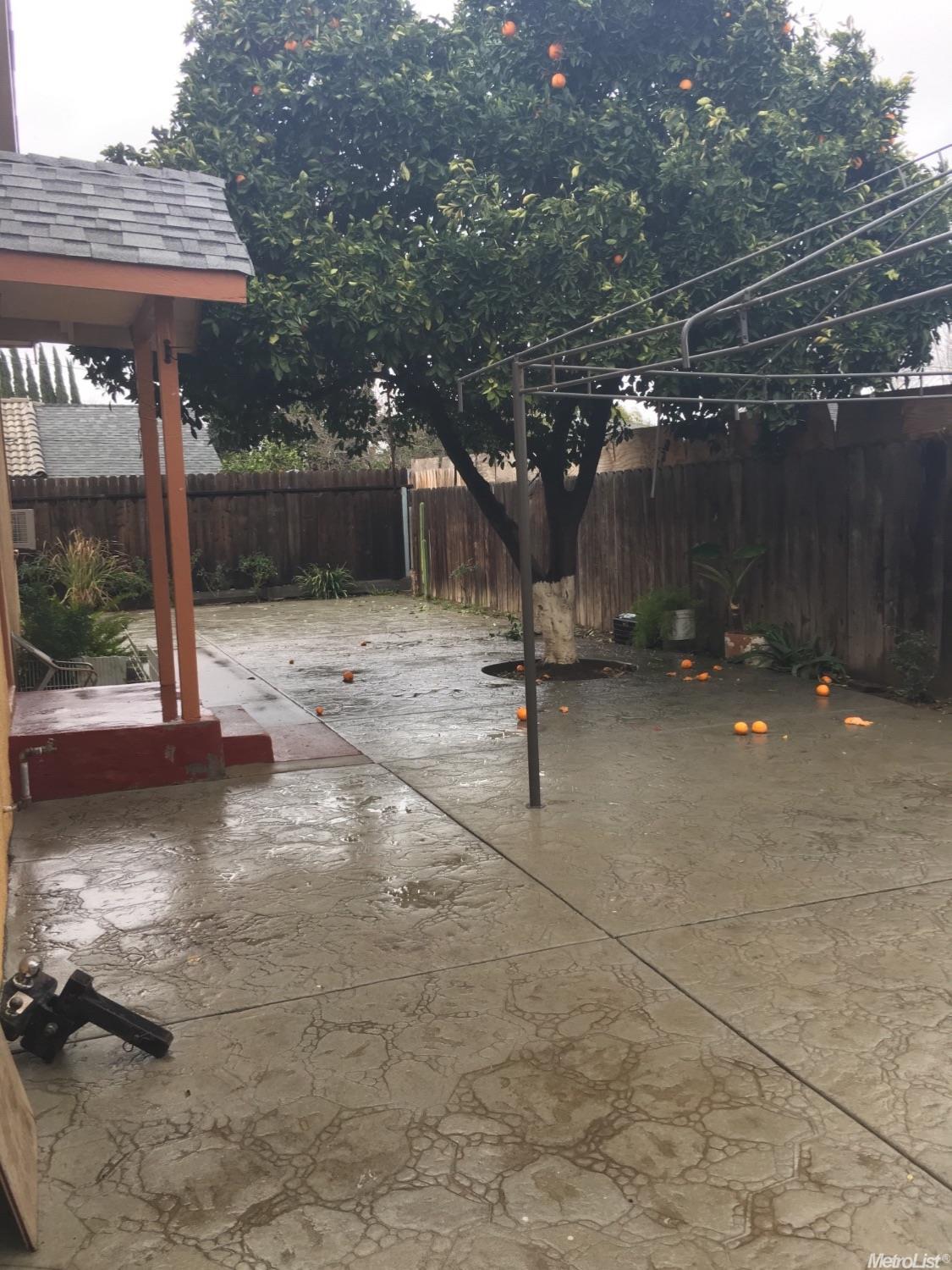 1211 Beverly Dr, Modesto, CA 95351 photo 5