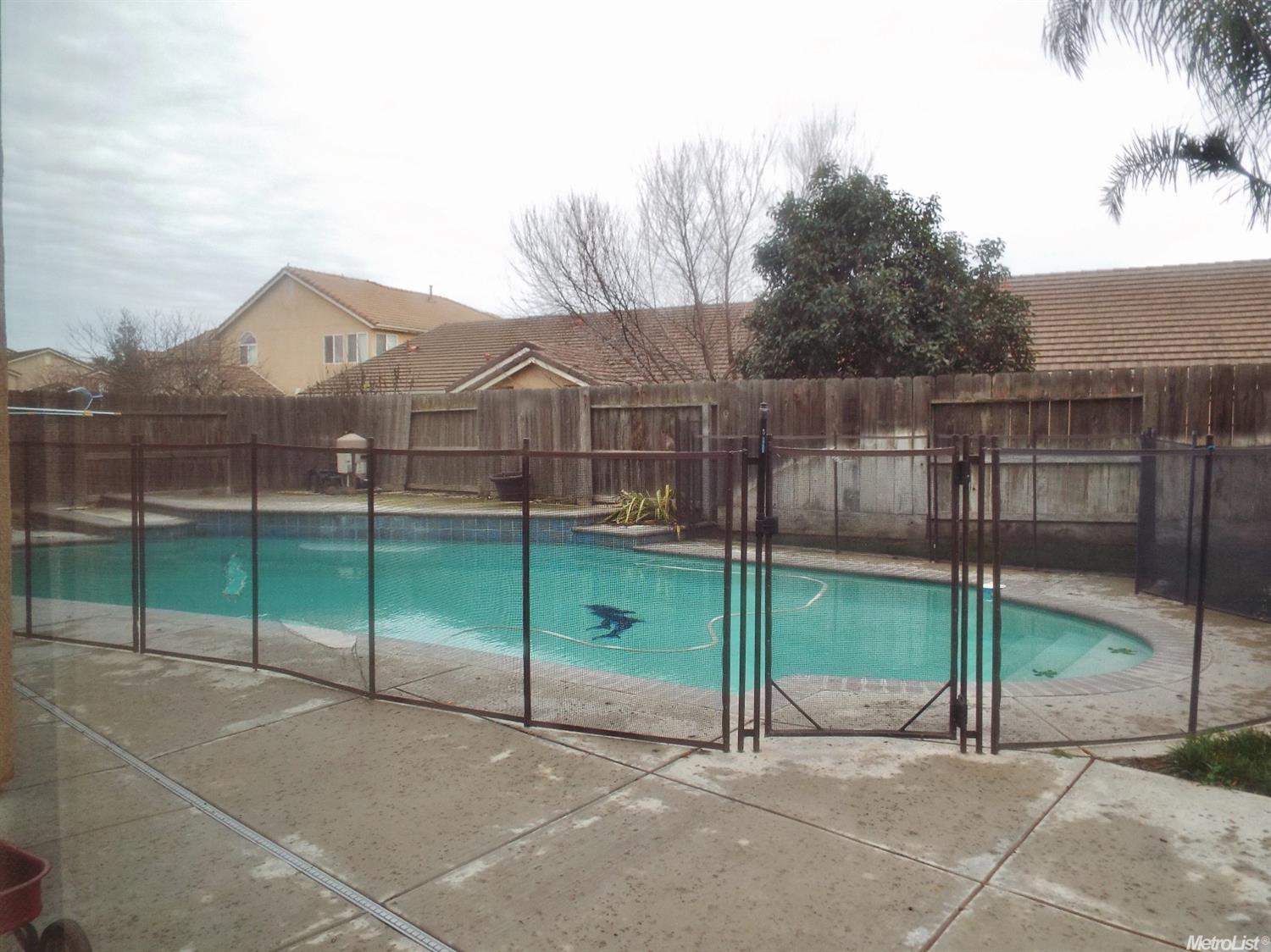 1704 Via Milano, Gustine, CA 95322 photo 16
