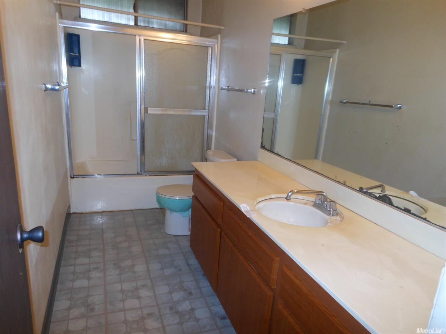 3448 Davidson Dr, Antelope, CA 95843 photo 4
