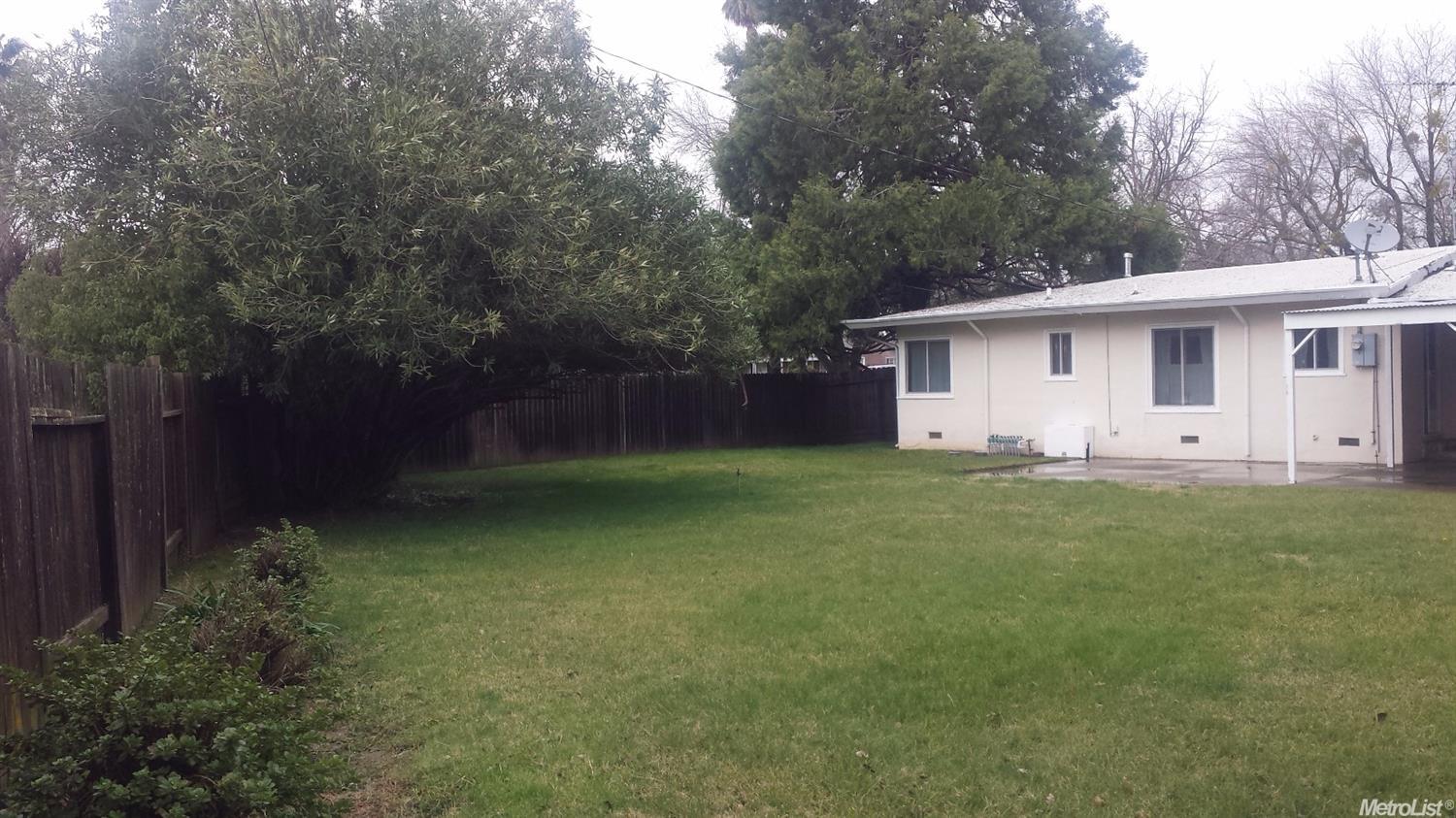 3088 Bertis Dr, Sacramento, CA 95821 photo 16