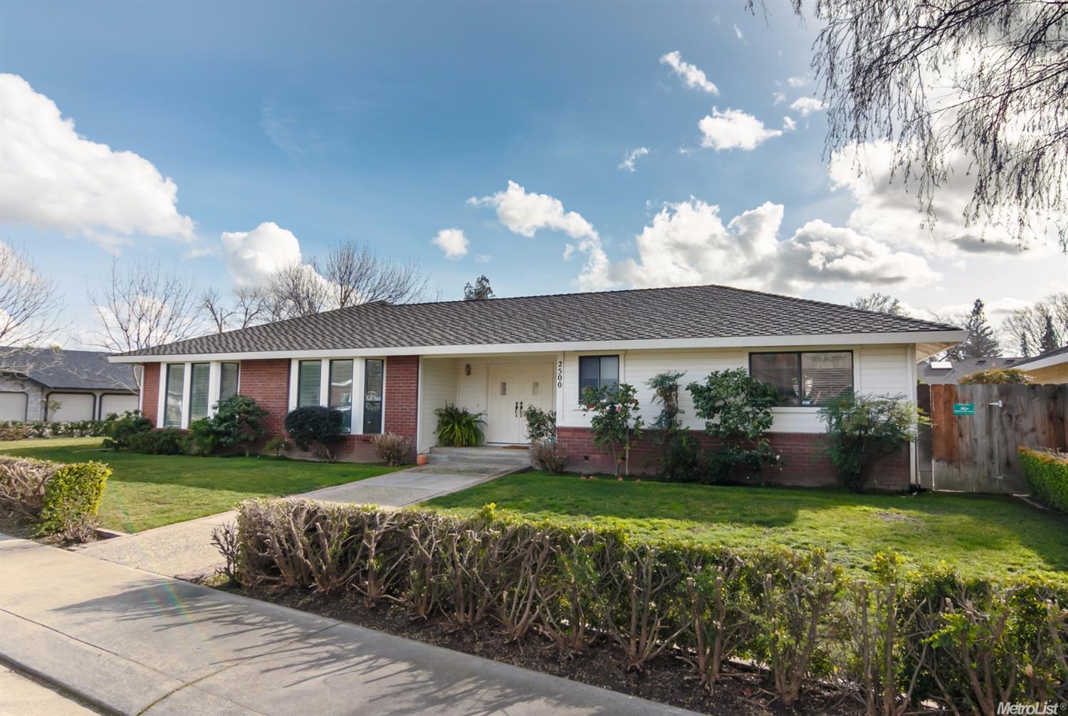 2500 Pinot Ln, Modesto, CA 95356 photo 2