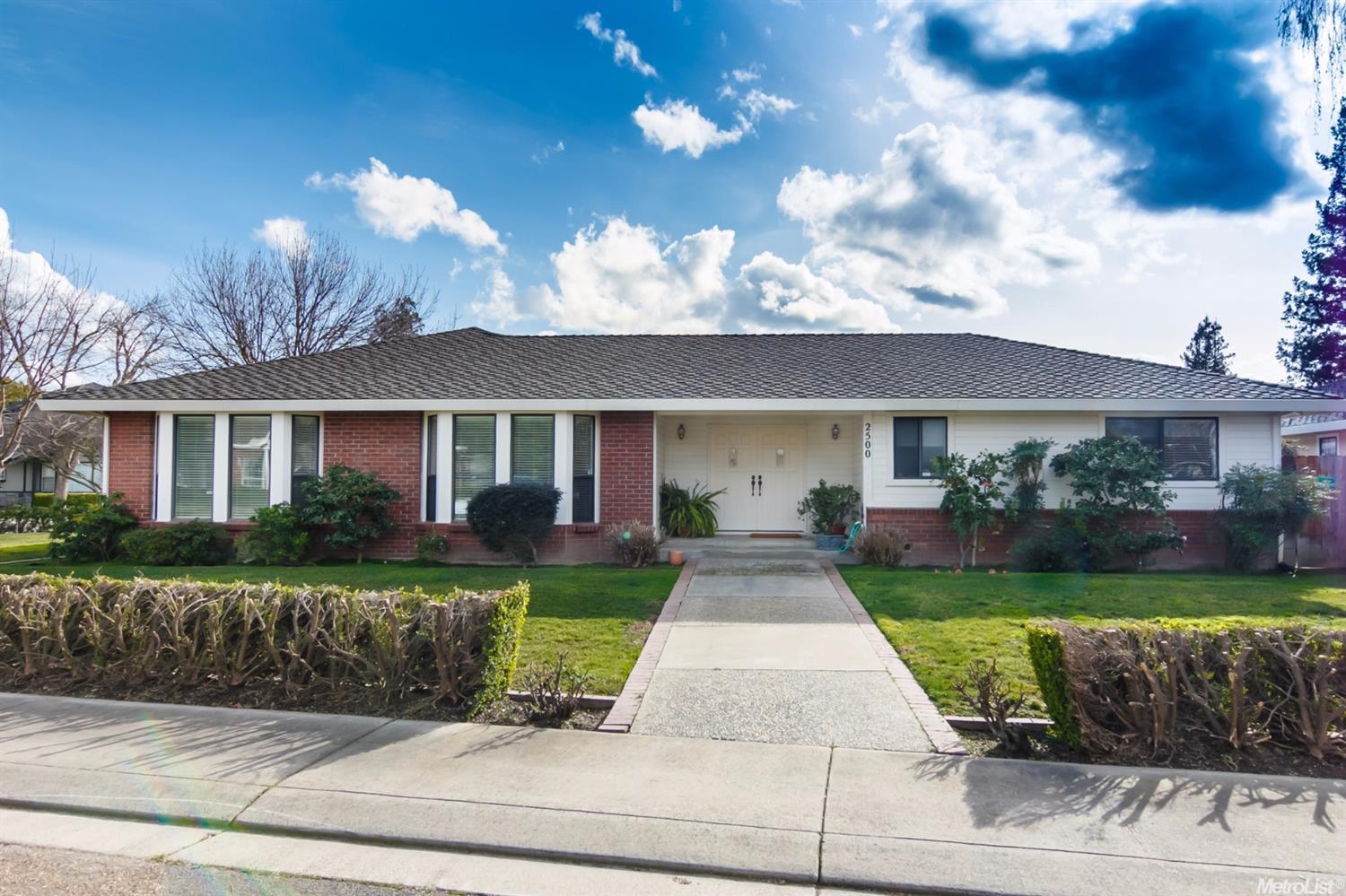 2500 Pinot Ln, Modesto, CA 95356 photo 3