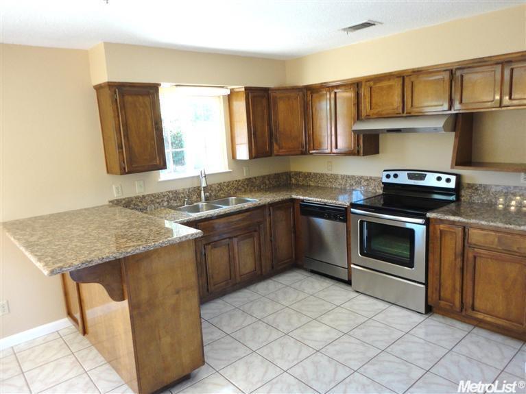 2212 Colonnade Way, Elverta, CA 95626 photo 3