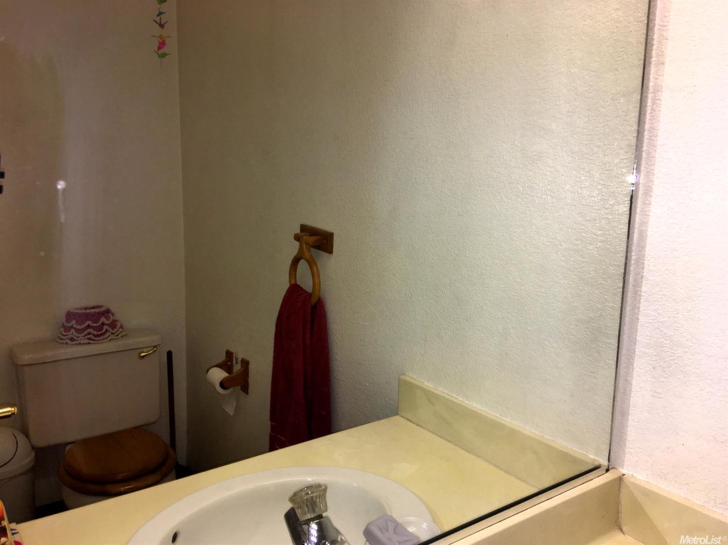 20 S Hickory Ave, Tracy, CA 95376 photo 16