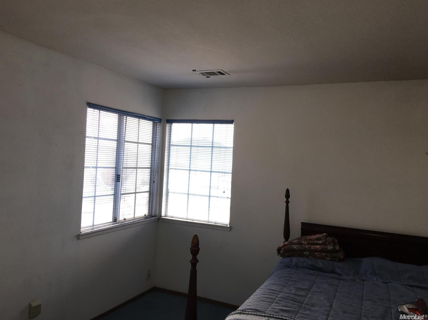 20 S Hickory Ave, Tracy, CA 95376 photo 10