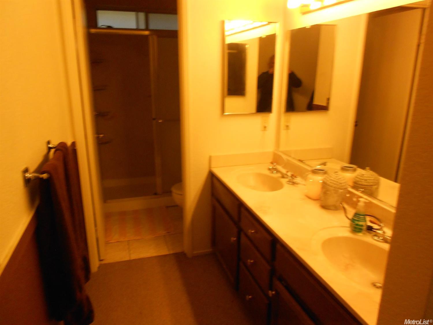 3432 Akeby Dr, Modesto, CA 95356 photo 9