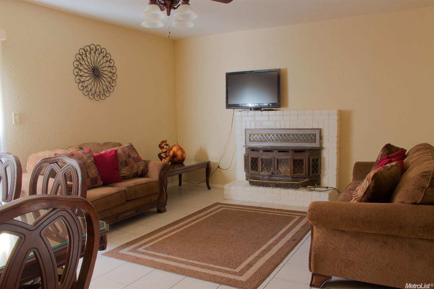 3301 Uranus Dr, Ceres, CA 95307 photo 6