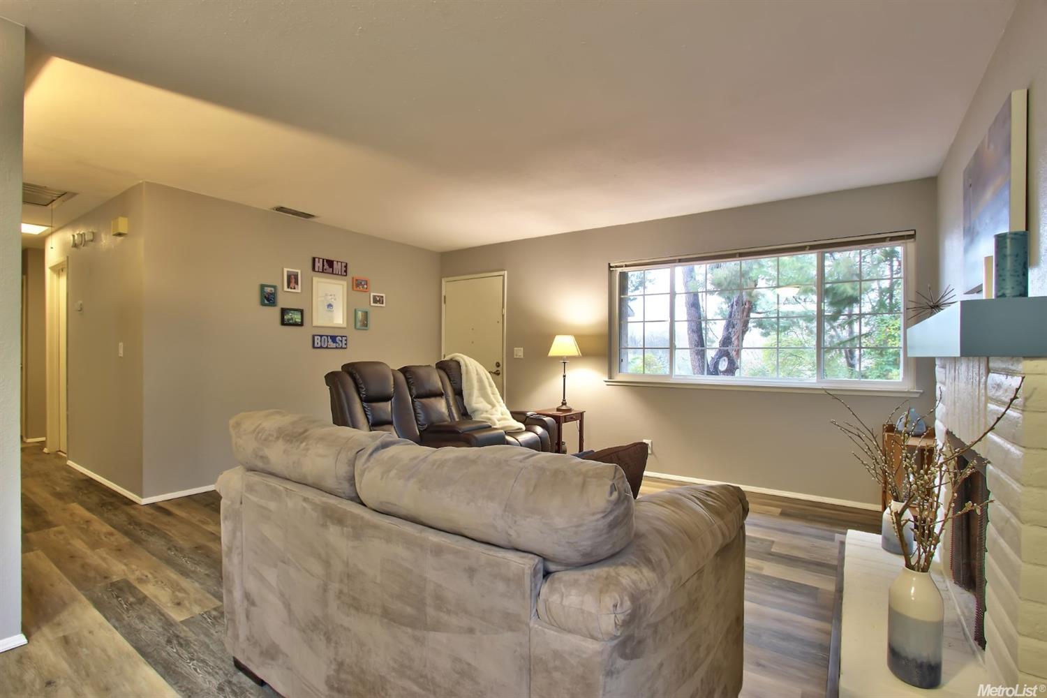 8200 Foxfire, Orangevale, CA 95662 photo 4
