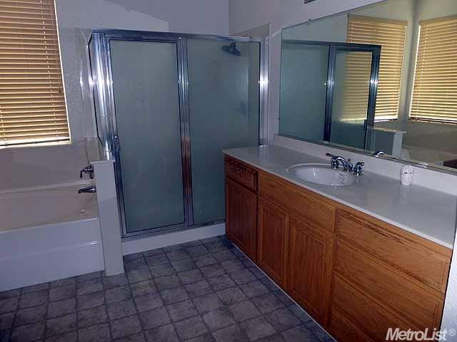 720 Vasconcellos Ave, Manteca, CA 95336 photo 22