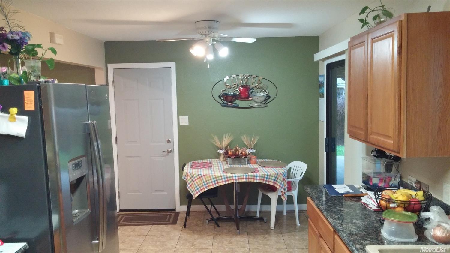 1417 Grandview Ave, Ceres, CA 95307 photo 9