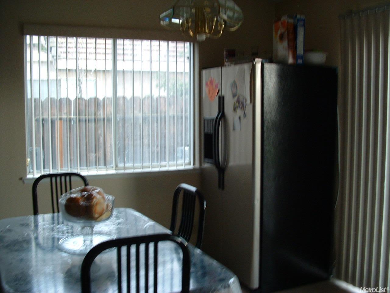 1380 Bluethroat Dr, Turlock, CA 95382 photo 5
