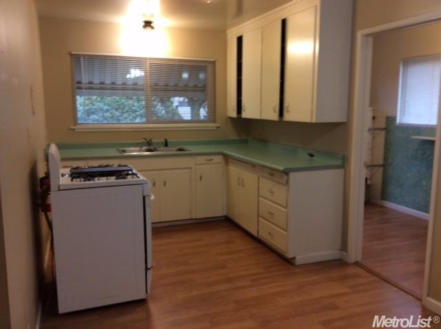 111 S Washington Ave, Manteca, CA 95336 photo 5