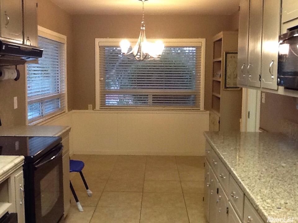 3537 E Orangeburg Ave, Modesto, CA 95355 photo 7
