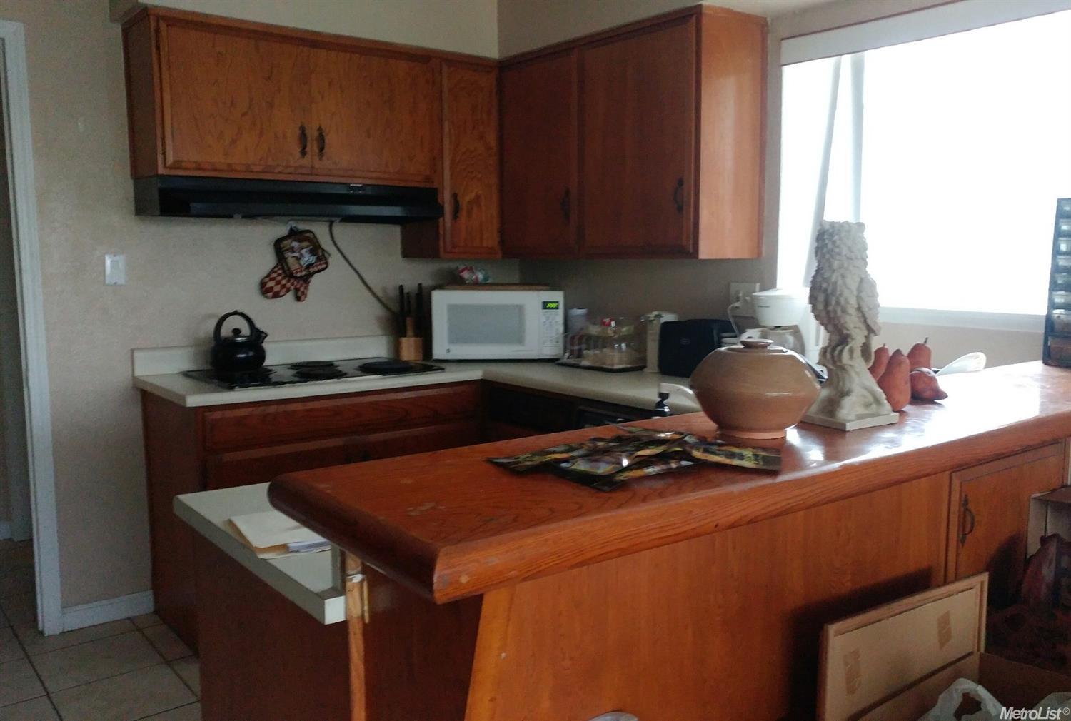 6331 Madison Ave, Carmichael, CA 95608 photo 3