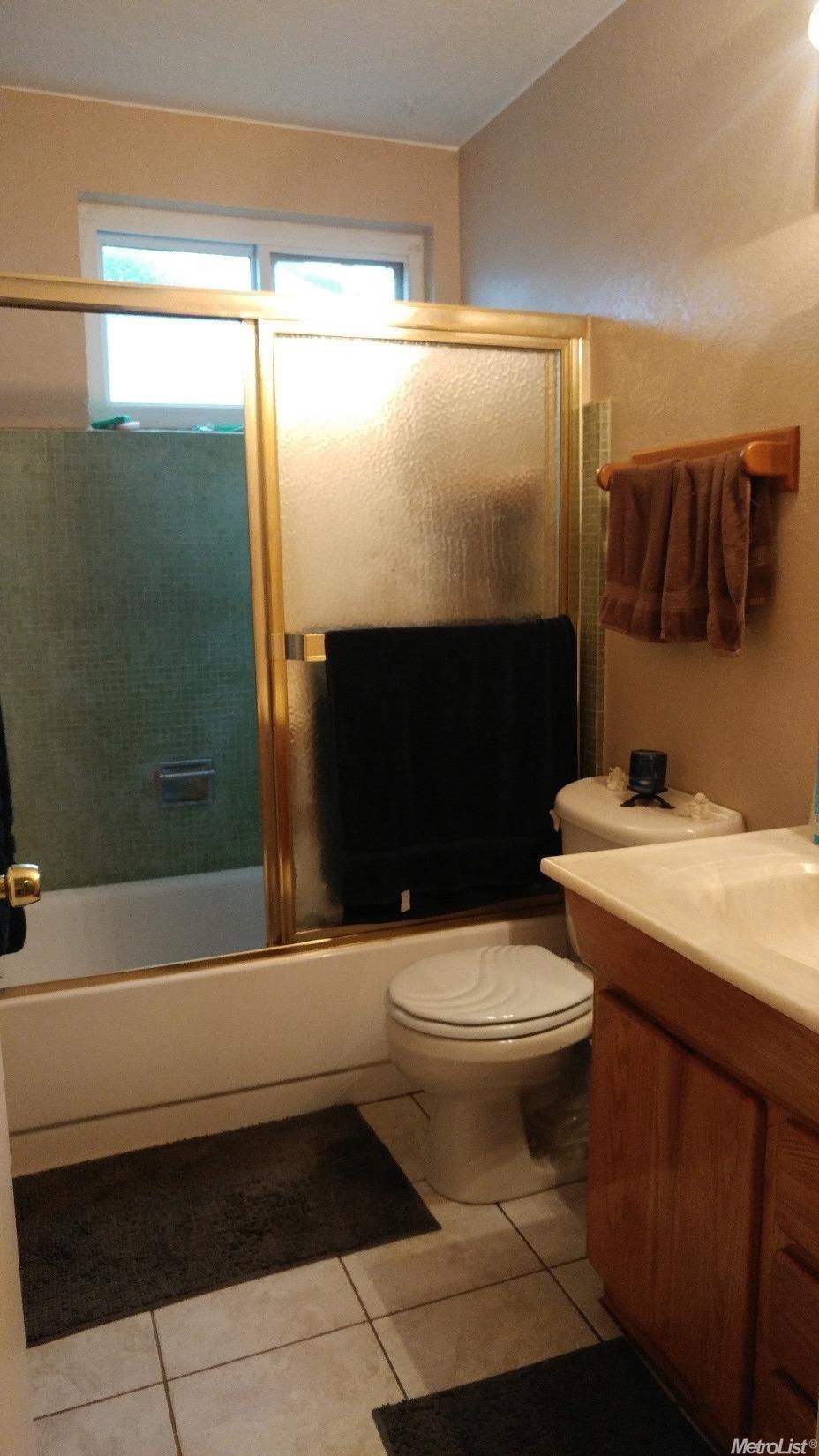6331 Madison Ave, Carmichael, CA 95608 photo 8