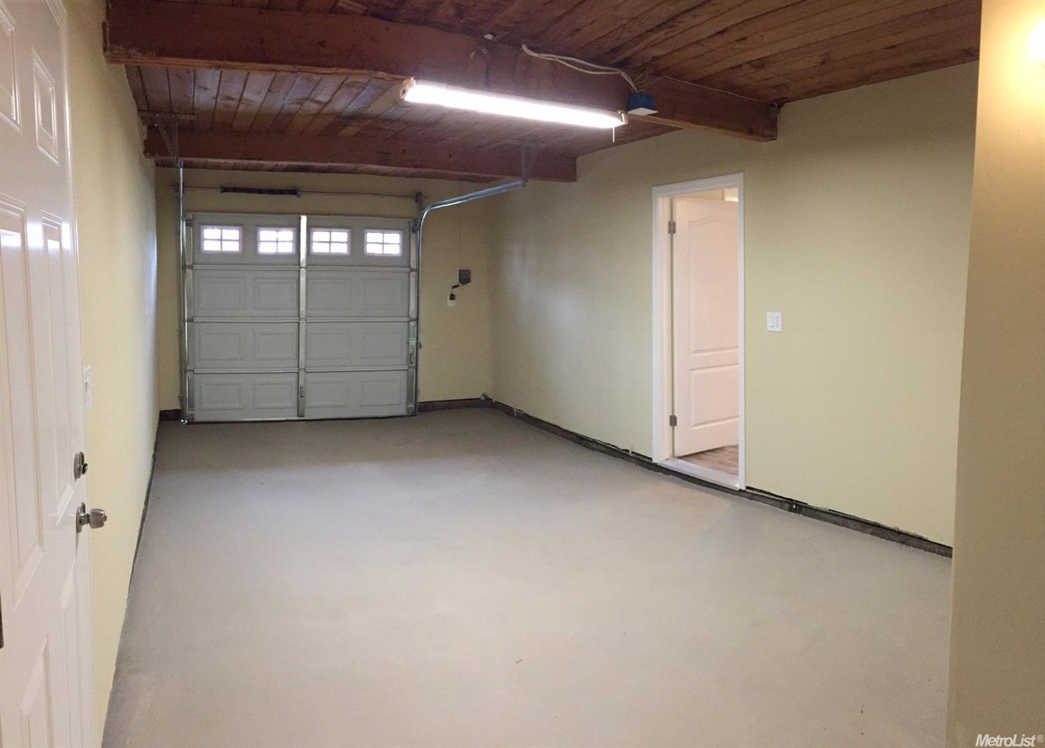 2012 East St, Tracy, CA 95376 photo 12
