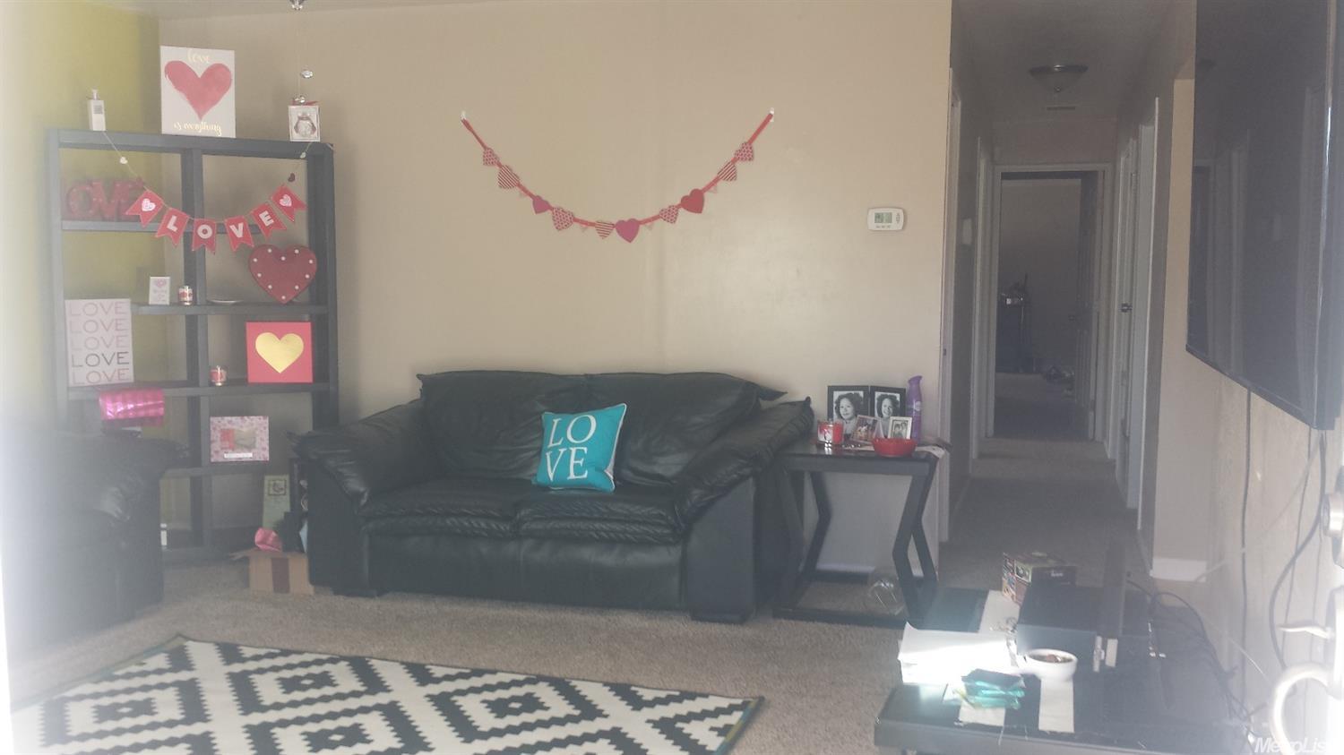 211 Martha St, Manteca, CA 95337 photo 3