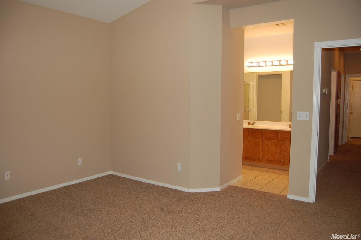 13445 Forestwood Way, Lathrop, CA 95330 photo 9