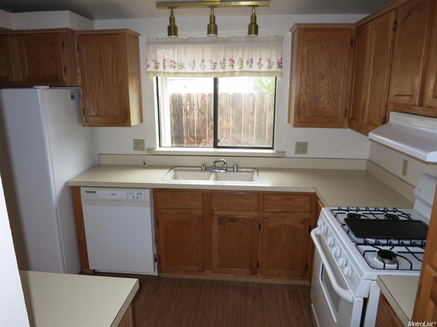 2755 N Walnut Rd #159, Turlock, CA 95382 photo 12