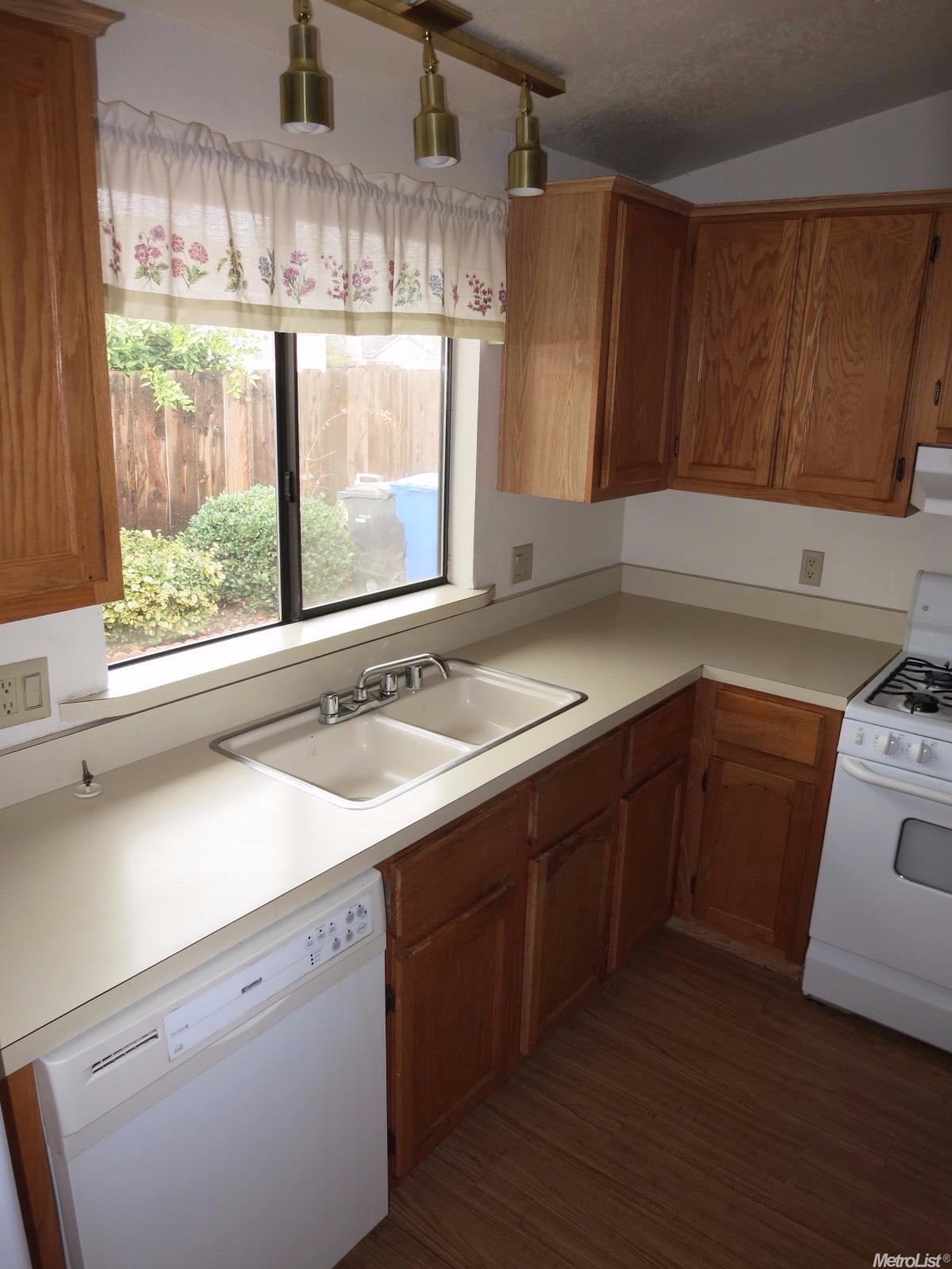 2755 N Walnut Rd #159, Turlock, CA 95382 photo 13