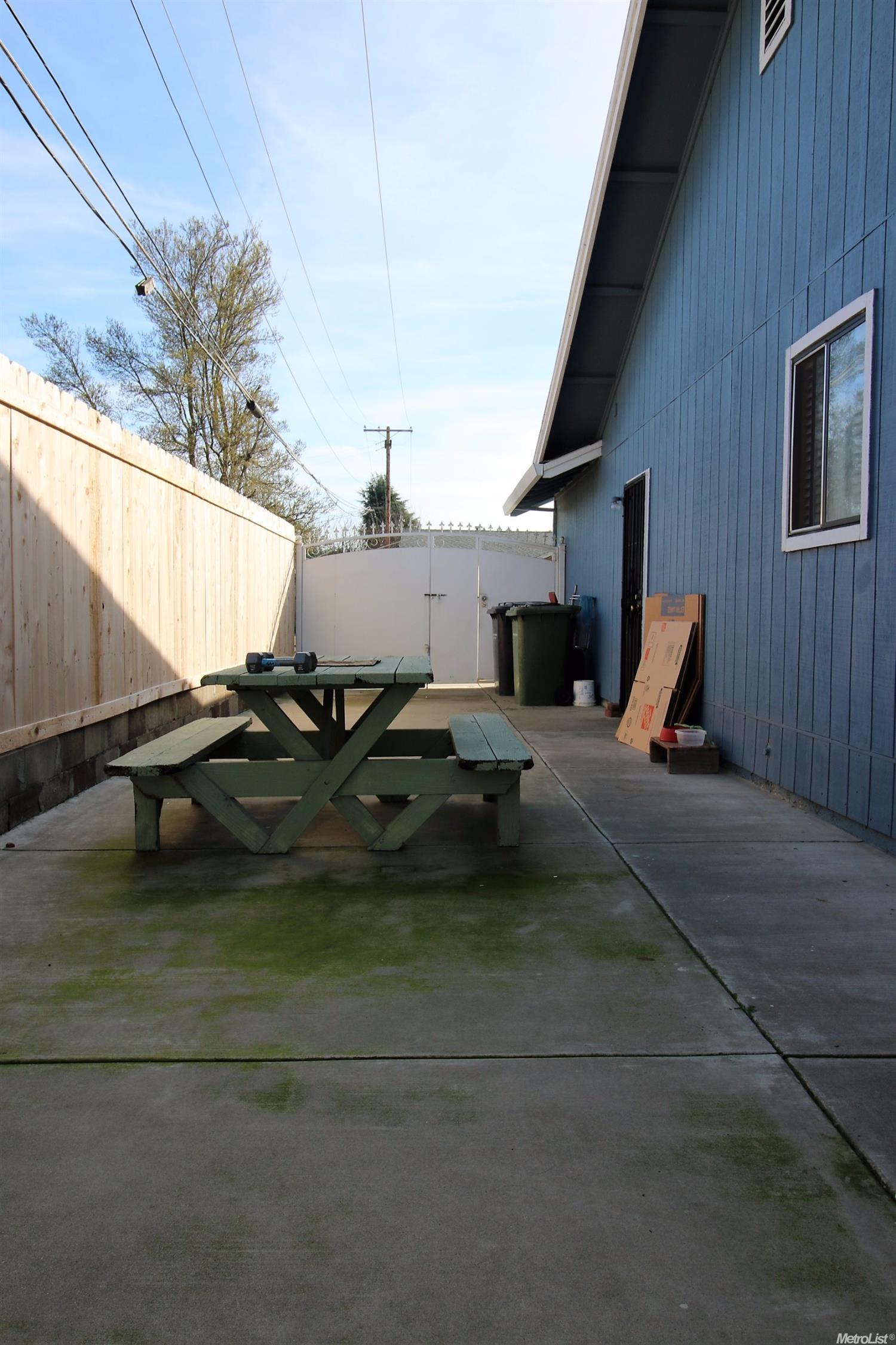 423 Elgin Ave, Lodi, CA 95240 photo 25
