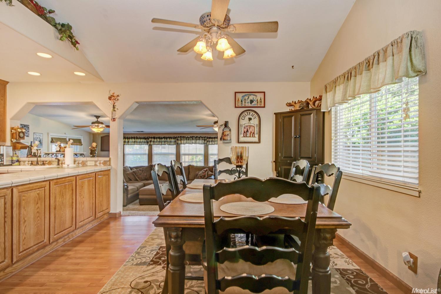 251 Palomar Dr, Lodi, CA 95242 photo 8