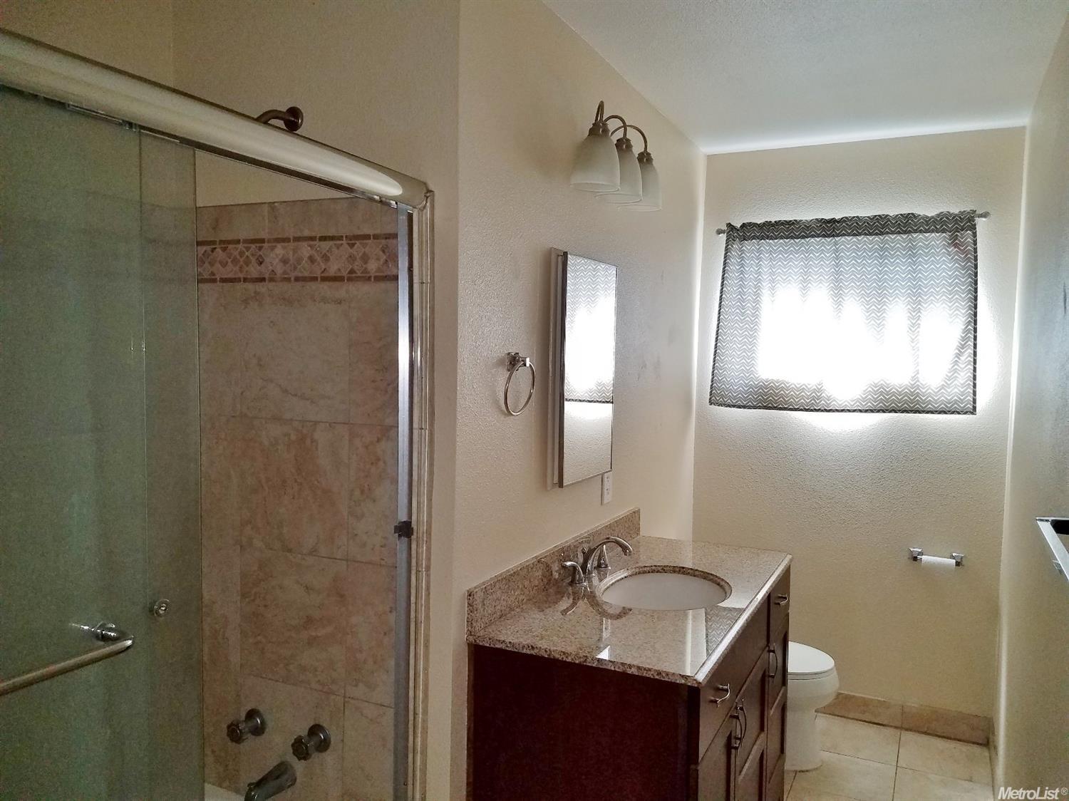 1923 Mount Vernon Dr, Modesto, CA 95350 photo 5