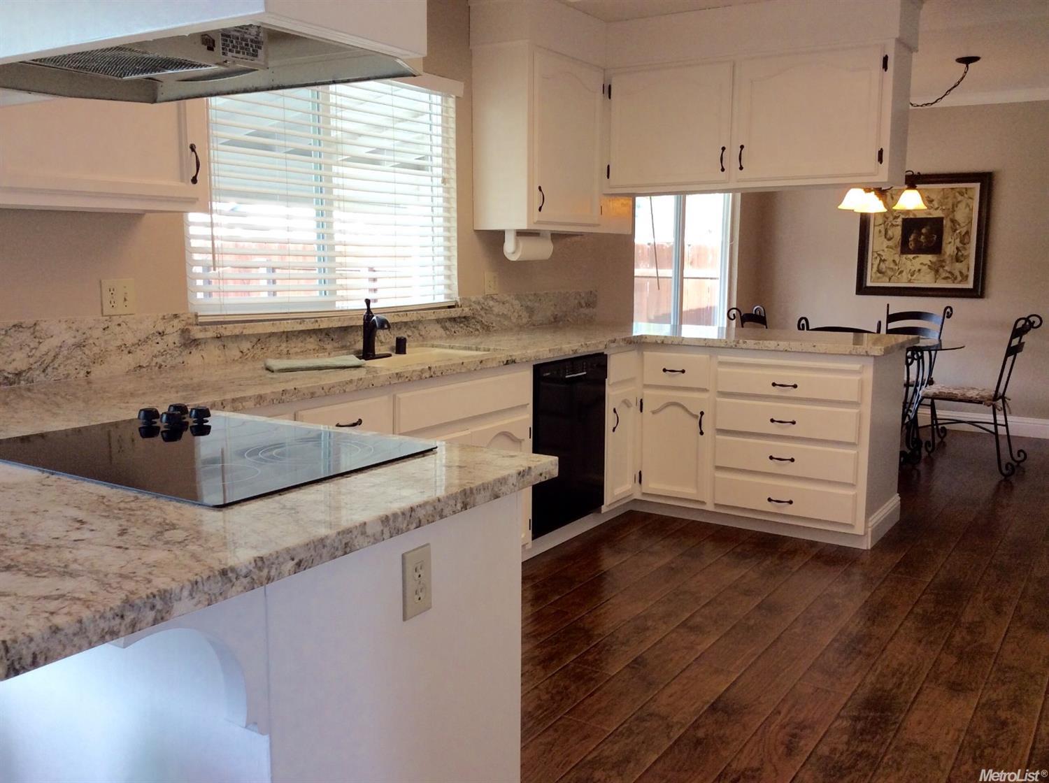 1001 Riesling Dr, Modesto, CA 95351 photo 14