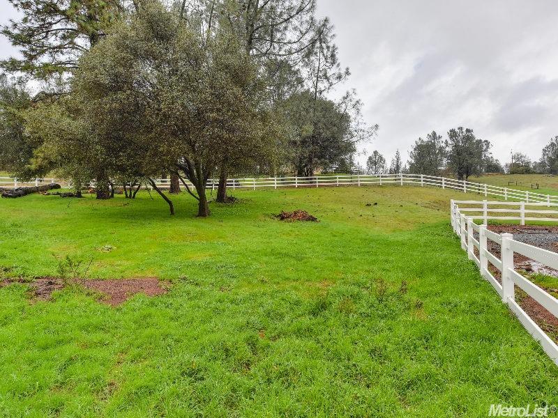 2121 Hidden Gold Trl, Cool, CA 95614 photo 4